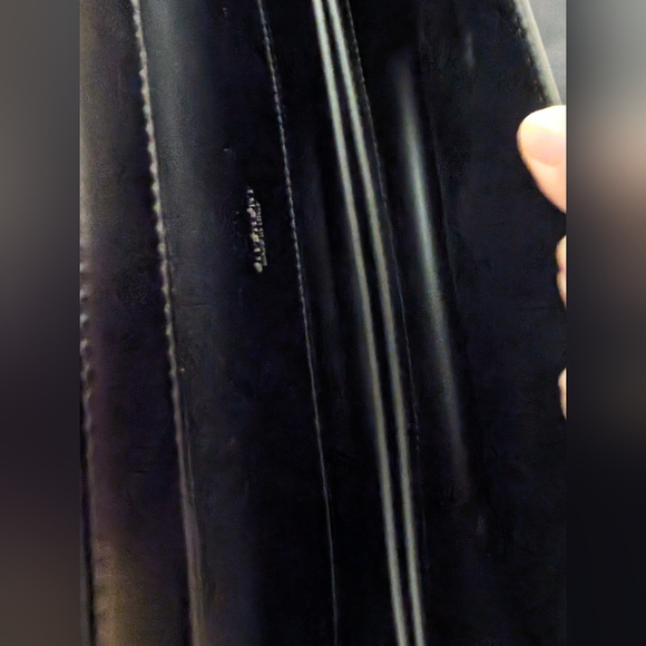 Givenchy Black Medium Chain 4G Bag - Picture 6 of 12